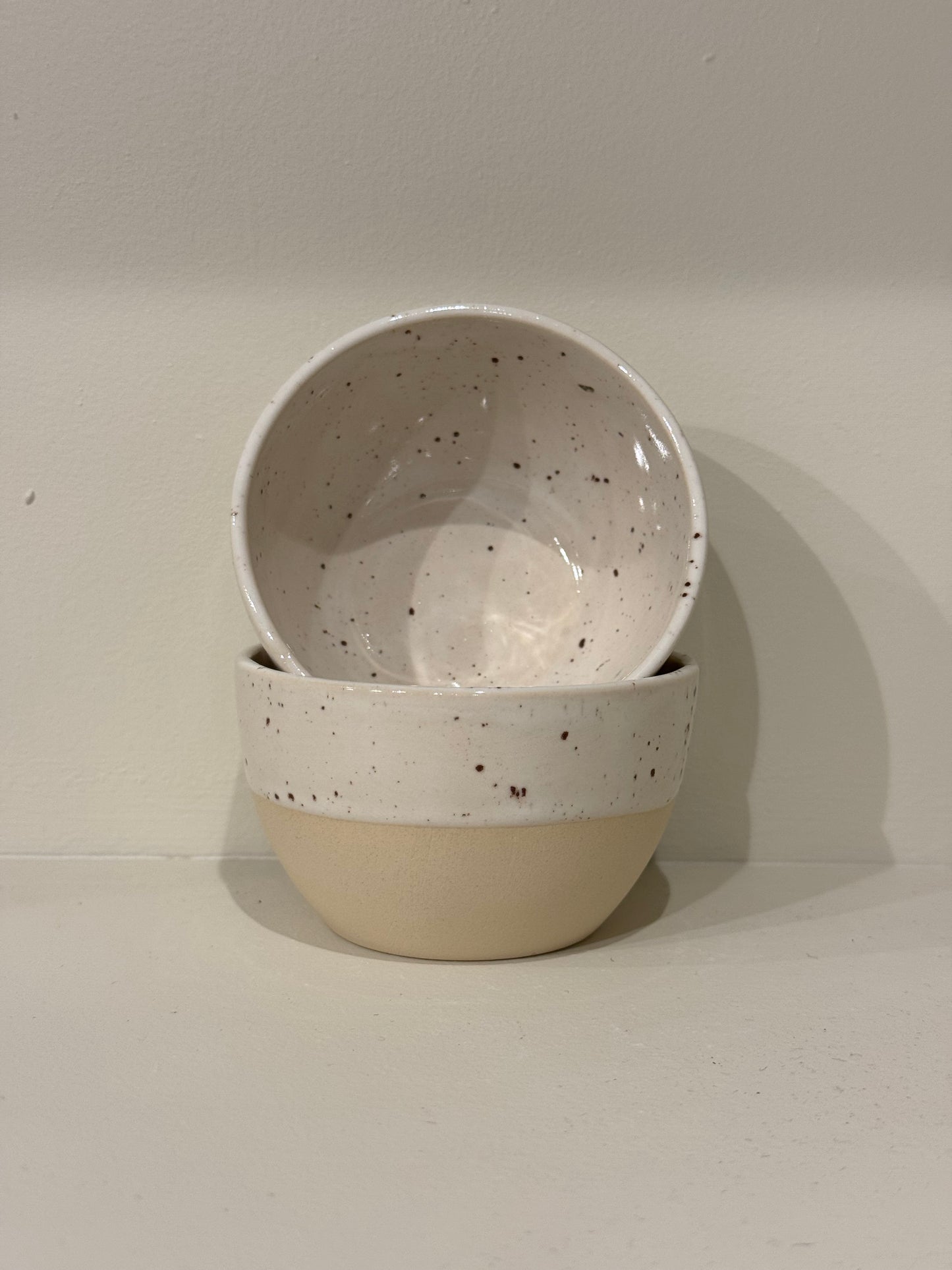 Tea cup white speckled